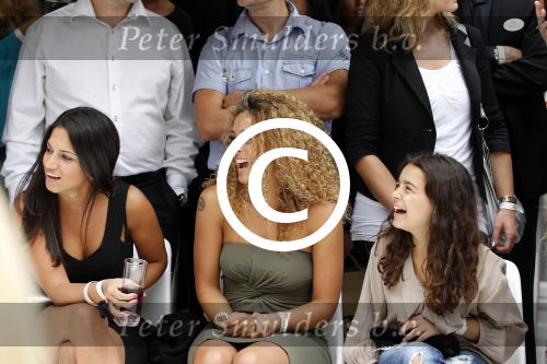 Amsterdam 4 september 2011
Grazia PC Catwalk op de pc hooftstraat. Fajah Lourens met dochter
Peter Smulders bv