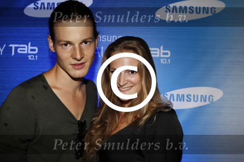 Amsterdam 23 augustus 2011
Presentatie nieuwe Samsung Tab bij little Buddha. Guido Spek met vriendin
Peter Smulders bv