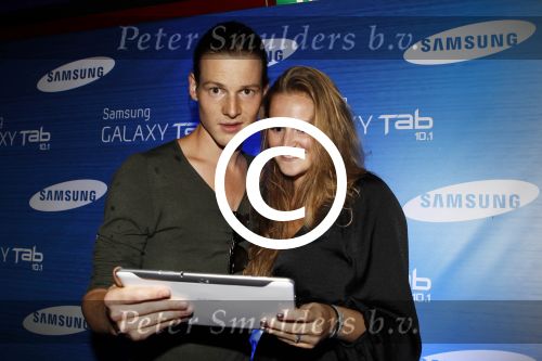 Amsterdam 23 augustus 2011
Presentatie nieuwe Samsung Tab bij little Buddha. Guido Spek met vriendin
Peter Smulders bv