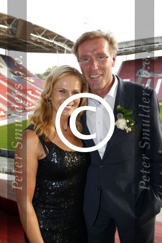 Utrecht 12 september 2011
Presentatie boek Hans v Breukelen in stadion Galgenwaard. Hans met zijn vriendin
Peter Smulders bv