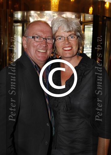 Amsterdam 31 juli 2011
Premiere show Hans Klok in carre. harrie Slinger met vrouw
Peter Smulders bv