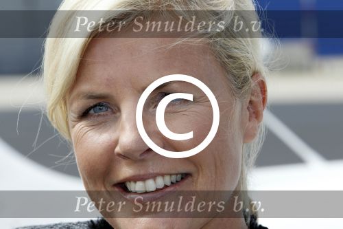 Rotterdam 15 augustus 2011
Presentatie nieuwe rtl programma Zie ze vliegen met oa Carlo Boszhard Gordon en Irene Moors op vliegveld Rotterdam Den Haag.
Peter Smulders bv