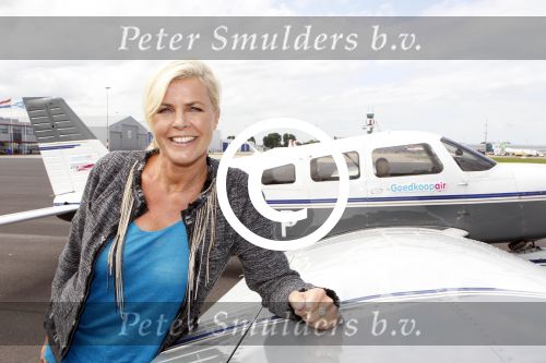 Rotterdam 15 augustus 2011
Presentatie nieuwe rtl programma Zie ze vliegen met oa Carlo Boszhard Gordon en Irene Moors op vliegveld Rotterdam Den Haag.
Peter Smulders bv