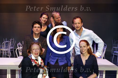 Amsterdam 5 september 2011
Presentatie when Harry met Sally in de meervaart met Isa Hoes Daniel Boissevain Sytske v d Ster Ad Knippels Margreet Boersbroek en Rein Hofman.
Peter Smulders bv