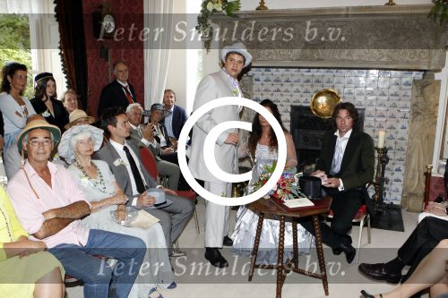 Loenen 27 augustus 2011
Trouwen van Thierry Duval en Belinda Meuldijk in kasteel ter Horst. Zoon Robert en Joshi zijn er natuurlijk bij.
Peter Smulders bv