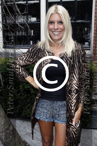 Amsterdam 25 augustus 2011
Jackie\'s best dressed feestje bij het college hotel. Nikkie Plessen presenteert het en Lieke v Lexmond word winnares. Judith osborn
Peter Smulders bv