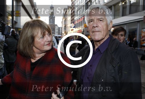 Amsterdam 5 september 2011
Premiere double trouble in tuschinski. Kees v kooten met vrouw
Peter Smulders bv