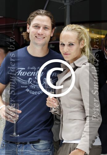 Amsterdam 4 september 2011
Grazia PC Catwalk op de pc hooftstraat. Kimberly Klaver met vriend
Peter Smulders bv