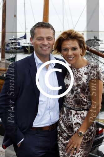 Volendam 14 september 2011
Jan Smit en leontien v Moorsel bij presentatie aktie 100% NL en C&A in Old Dutch. Leontien met man Michael Zijlaard
Peter Smulders bv