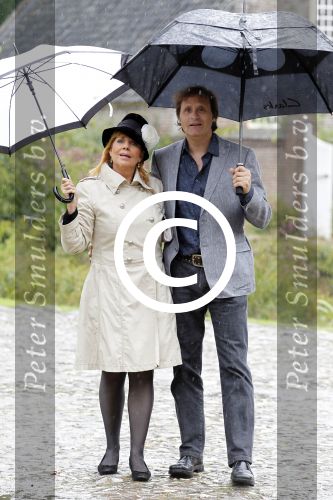 Loenen 27 augustus 2011
Trouwen van Thierry Duval en Belinda Meuldijk in kasteel ter Horst. Zoon Robert en Joshi zijn er natuurlijk bij. Maarten Peters en Margriet Eshuijs
Peter Smulders bv