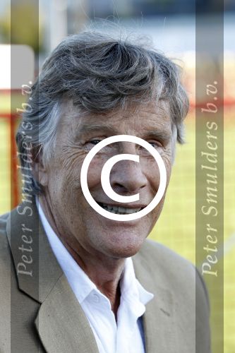 Amsterdam 15 augustus 2011
Premiere circus Renz in Amsterdam. Martin Gaus met kleinzoon en vrouw
Peter Smulders bv