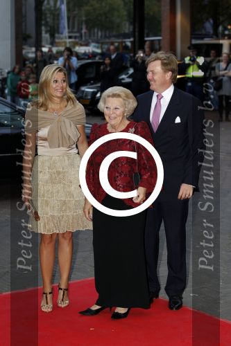Amsterdam 13 september 2011
Voorstelling in het muziektheater met daarbij aanwezig Maxima Koningin Beatrix en Prins Willem Alexander.
Peter Smulders bv