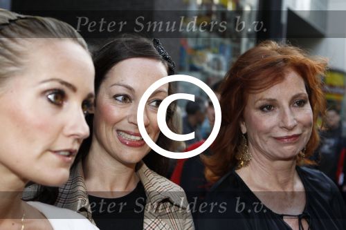 Amsterdam 5 september 2011
Premiere double trouble in tuschinski. Peggy Vrijens Marian Mudder Miryanne v Reeden
Peter Smulders bv