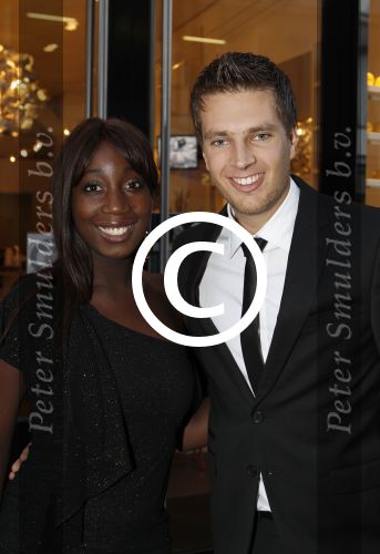 Amsterdam 5 september 2011
Premiere double trouble in tuschinski. Pearl Jozefzoon met vriend
Peter Smulders bv