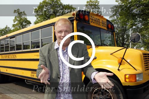 Amsterdam 2 september 2011
Presentatie tv station Peter Jan Rens. Hij gaat oa uitzenden vanuit een amerikaanse schoolbus.
Peter Smulders bv