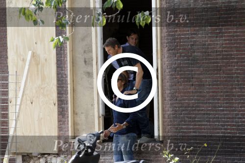 Amsterdam 10 september 2011
Piet Boon op bezoek bij de zwangere Nicolette v Dam en haar vriend Bas Smit. Nicolette en Bas hebben een nieuw huis gekocht en piet gaat ze helpen met de verbouwing. Ook de vader van Bas was erbij.
Peter Smulders bv