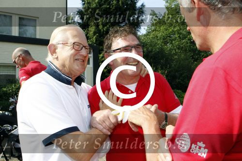 Hilversum 3 september 2011
KLM open golf charity tournooi ten bate van WNF op de Hilversumse Golfbaan. Pieter v Vollenhoven met Willem v Hanegem
Peter Smulders bv