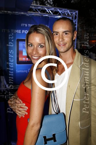 Amsterdam 23 augustus 2011
Presentatie nieuwe Samsung Tab bij little Buddha. Renee Vervoorn met Guy v d Heijden
Peter Smulders bv