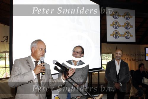 Nijkerk 31 augustus 2011
Presentatie 192 tv in Nijkerk. Rob de Nijs met burgemeester van Nijkerk
Peter Smulders bv