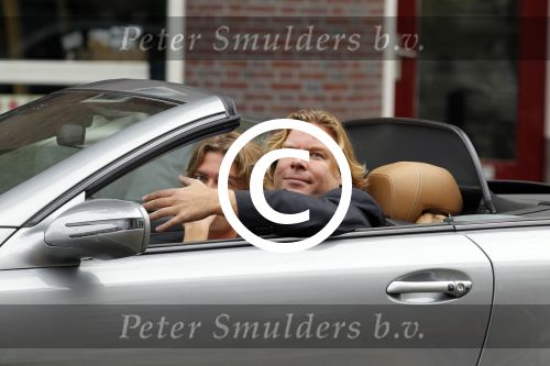 Amsterdam 4 september 2011
Robert Jensen met (een) vriend in zijn mercedes cabrio.
Peter Smulders bv