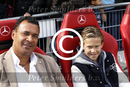 Eindhoven, 18 September 2011
Ruud Gullit met zijn zoontje Maxim Gullit
Foto Junior Smulders