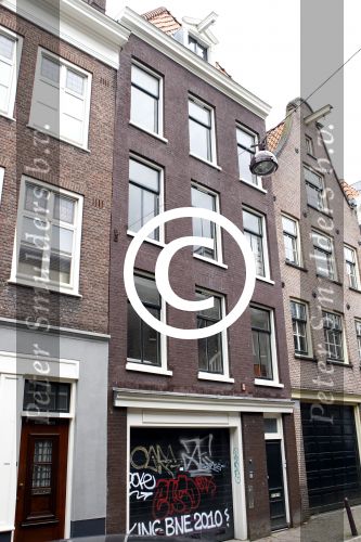 Amsterdam 26 augustus 2011
Huis van Wesley Sneijder en zijn vrouw Yolanthe Cabau v Kasbergen dat in de verkoop komt.
Pteer Smulders bv