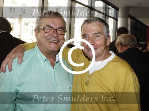 Amsterdam 12 september 2011
Boek presentatie Willem Nijholt in het nieuwe de la mar theater. met partner
Peter Smulders bv