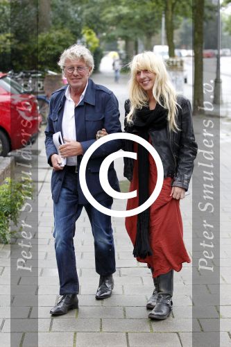 Amsterdam 6 september 2011
Jan des Bouvrie veilt kunst bij Christie\'s in Amsterdam. Dochter Bo
Peter Smulders bv