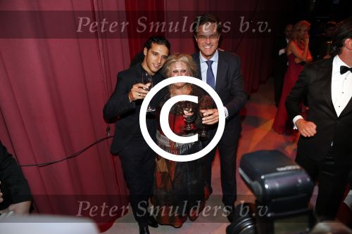 Amsterdam 23 september 2012
Premiere de Jantjes in het nieuwe de la mar met oa Willeke Alberti. Willeke met Ali B en Mark Rutte
Peter Smulders bv