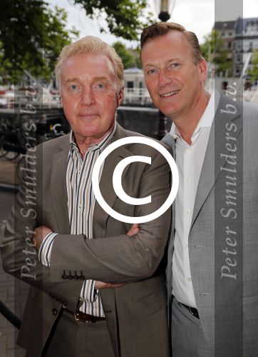 Amsterdam 29 augustus 2012
Premiere Yab Yum in carre. Andre v Duin met vriend Martin
Peter Smulders bv