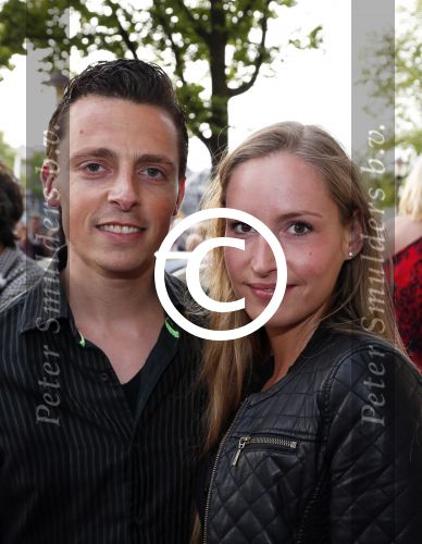 Amsterdam 29 augustus 2012
Premiere Yab Yum in carre. Baas B met vriendin
Peter Smulders bv