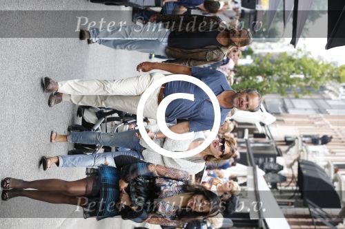 Amsterdam 2 september 2012
Bert Kuizenga met vrouw op de pc hooftstraat.
Peter Smulders bv