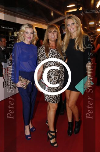 Amsterdam 3 september 2012
Premiere de verbouwing in het nieuwe de la mar theater. Brigitte Neijman met Laura Vlasblom en Charlotte Labee
Peter Smulders bv