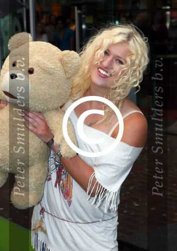 Amsterdam 11 september 2012
Premiere TED in pathe arena. Britt Dekker
Peter Smulders bv