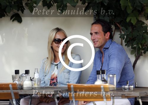 Amsterdam 6 septmber 2012
Chantal janzen met vriend Marco op terras 
Peter Smulders bv