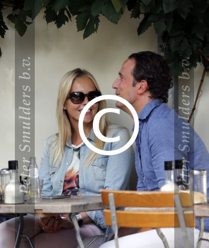 Amsterdam 6 septmber 2012
Chantal janzen met vriend Marco op terras 
Peter Smulders bv