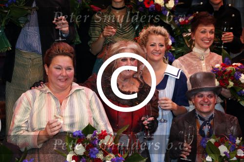 Amsterdam 23 september 2012
Premiere de Jantjes in het nieuwe de la mar met oa Willeke Alberti. cast
Peter Smulders bv
