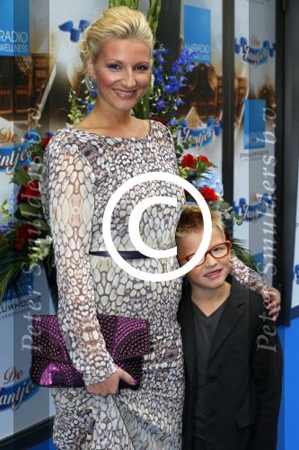 Amsterdam23 september 2012
Premiere de Jantjes in het nieuwe de la mar. Denise v Rijswijk met zoon Jayden
Peter Smulders bv