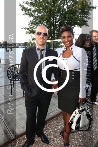 Amsterdam, 26 Augustus 2012
Feest in de Harbour Club t.g.v. de verjaardag van Glennis Grace
Edsilia Rombley en Tjeerd Oosterhuis
Foto Peter Smulders BV