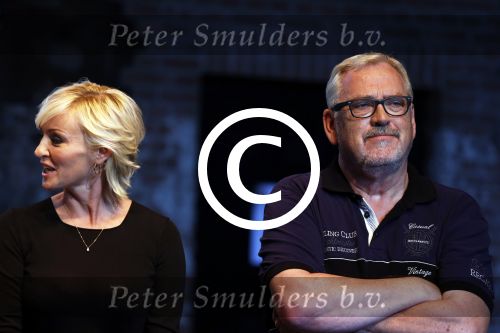 Amsterdam 11 september 2012
Presentatie aspect of love met oa lone v Roosendaal Ernst daniel Smid Rene v Kooten en Maaike Widdershoven.
Peter Smulders bv