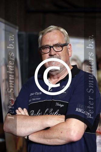 Amsterdam 11 september 2012
Presentatie aspect of love met oa lone v Roosendaal Ernst daniel Smid Rene v Kooten en Maaike Widdershoven.
Peter Smulders bv