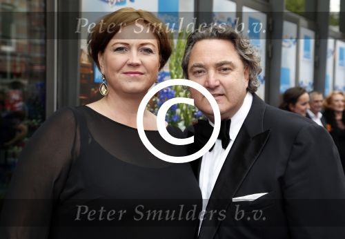 Amsterdam23 september 2012
Premiere de Jantjes in het nieuwe de la mar. Erwin v Lambaart met vrouw
Peter Smulders bv