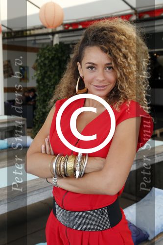Amsterdam 3 september 2012
Presentatie deelnmemers expeditie Robinson bij strand west . Fajah Lourens
Peter Smulders bv