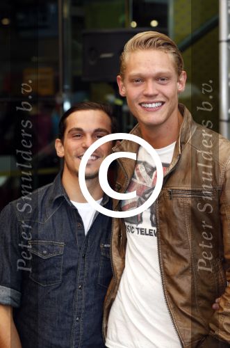 Amsterdam 11 september 2012
Premiere TED in pathe arena. Ferry Doedens met vriend
Peter Smulders bv