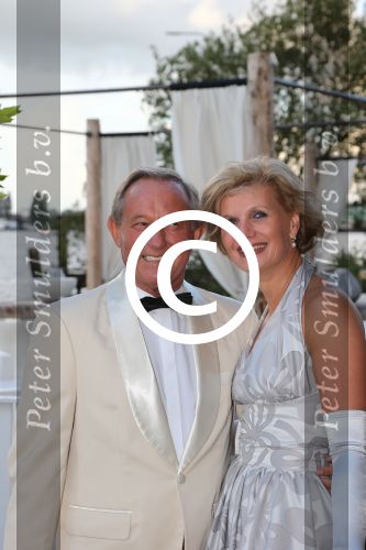 Amsterdam, 26 Augustus 2012
Feest in de Harbour Club t.g.v. de verjaardag van Glennis Grace
Frank Wentink met partner
Foto Peter Smulders BV