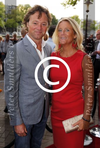 Amsterdam 29 augustus 2012
Premiere Yab Yum in carre. Frits Sissing met vrouw
Peter Smulders bv