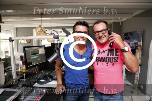 Aalsmeer 3 september 2012
Jan Smit en Gerard Joling tijdens radio opnames voor 100% NL bij Gerard thuis in zijn huis.
Peter Smulders bv
