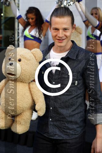 Amsterdam 11 september 2012
Premiere TED in pathe arena. Guido v d Spek
Peter Smulders bv