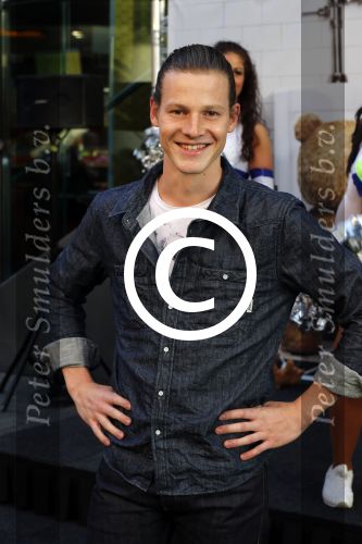 Amsterdam 11 september 2012
Premiere TED in pathe arena. Guido v d Spek
Peter Smulders bv