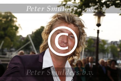 Amsterdam 29 augustus 2012
Premiere Yab Yum in carre. Hans Klok met kennissen
Peter Smulders bv